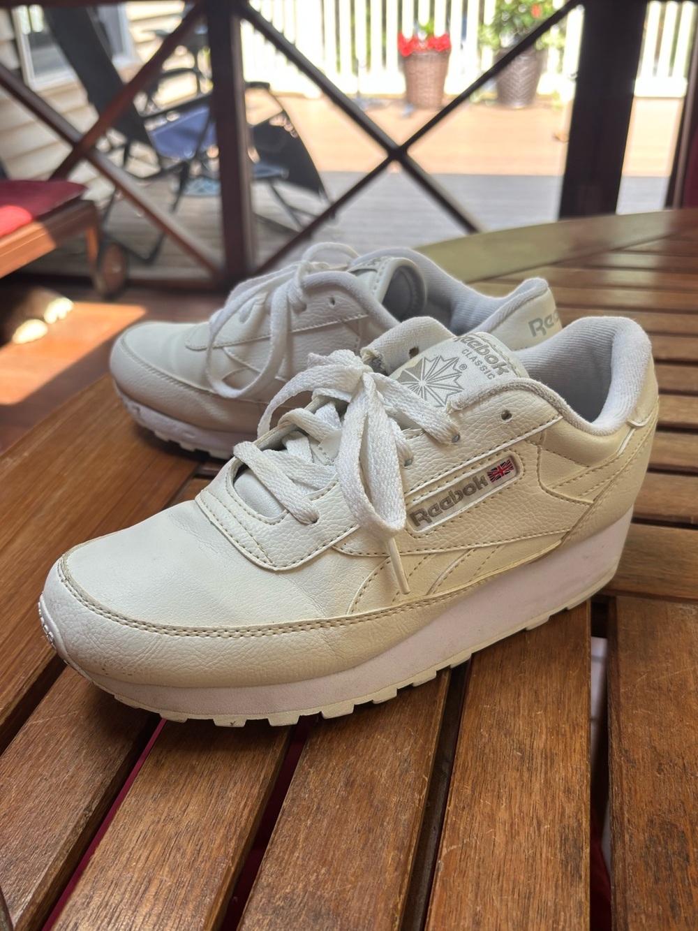 Reebok Renaissance V66942 Athletic Running Shoes White Women’s 7.5